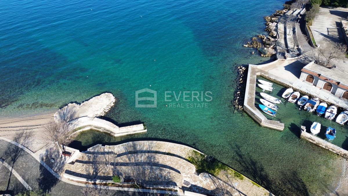 Malinska, Malinska-Dubašnica, 577,95m2