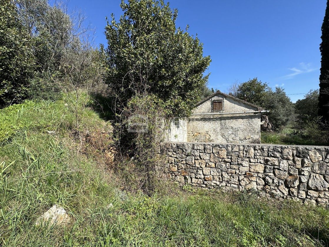 Sveta Marina, Raša, 415m2