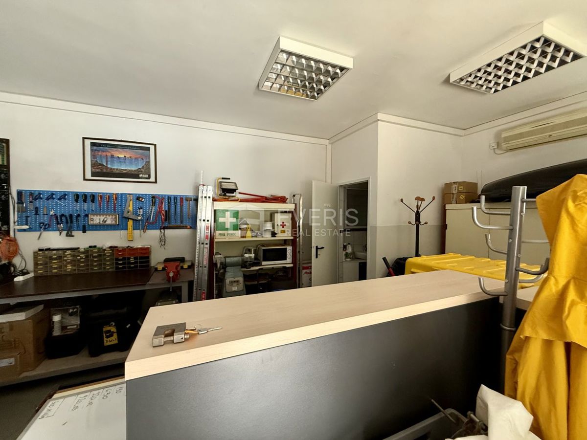 Bulevard, Rijeka, 200m2