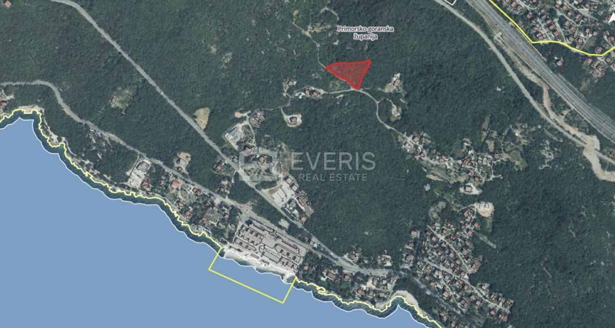 Rijeka, Bivio, nad hotelom Hilton Costabella, 1.335m2