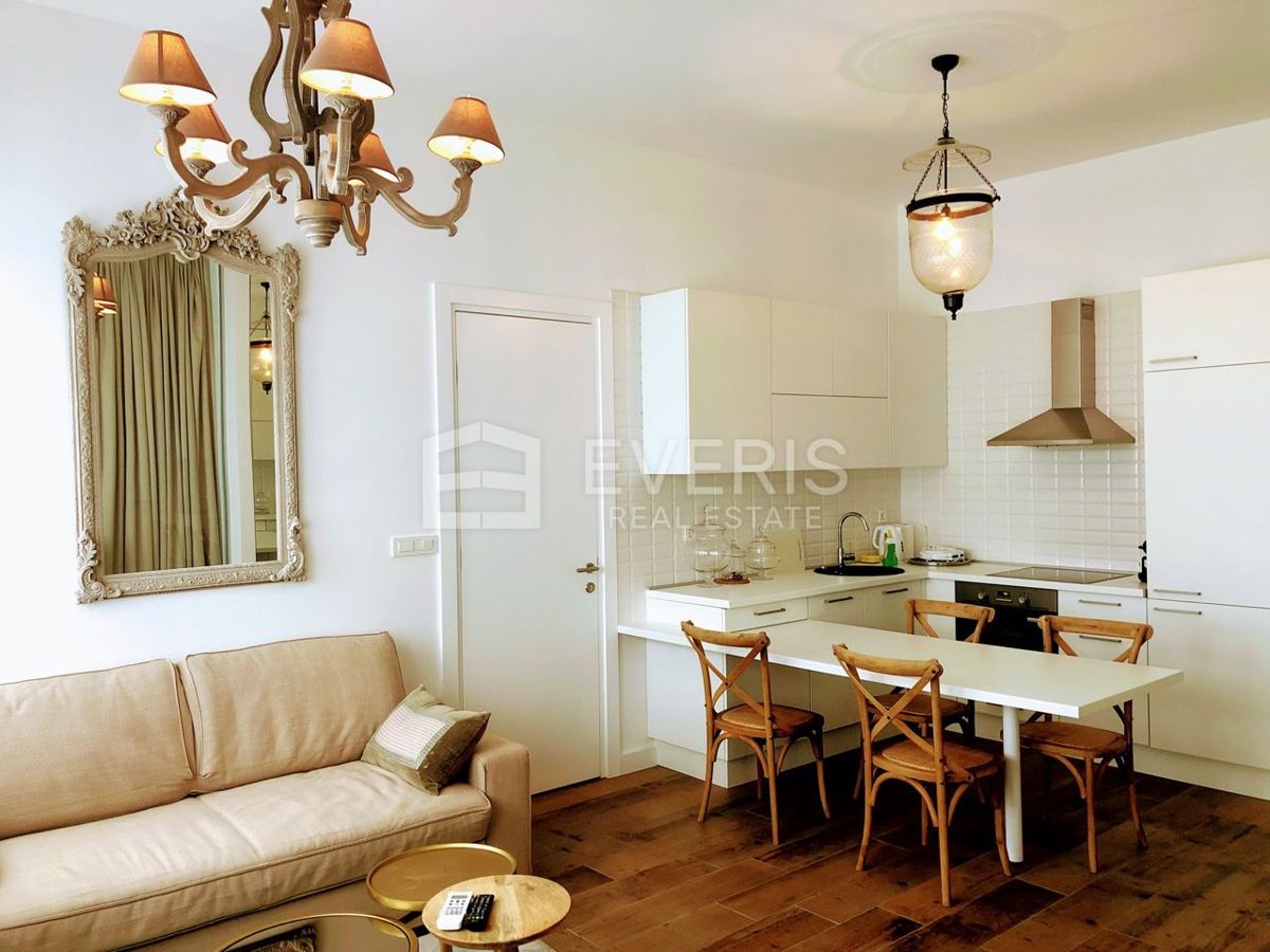 Opatija - Centar, Opatija, 200m2