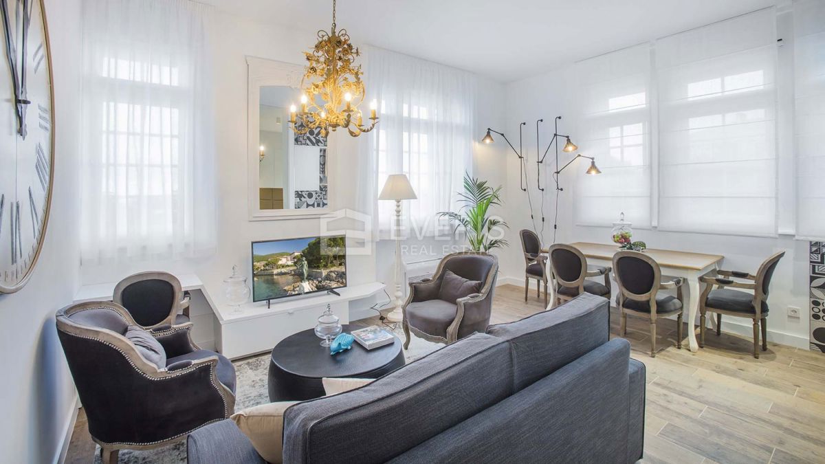 Opatija - Centar, Opatija, 200m2