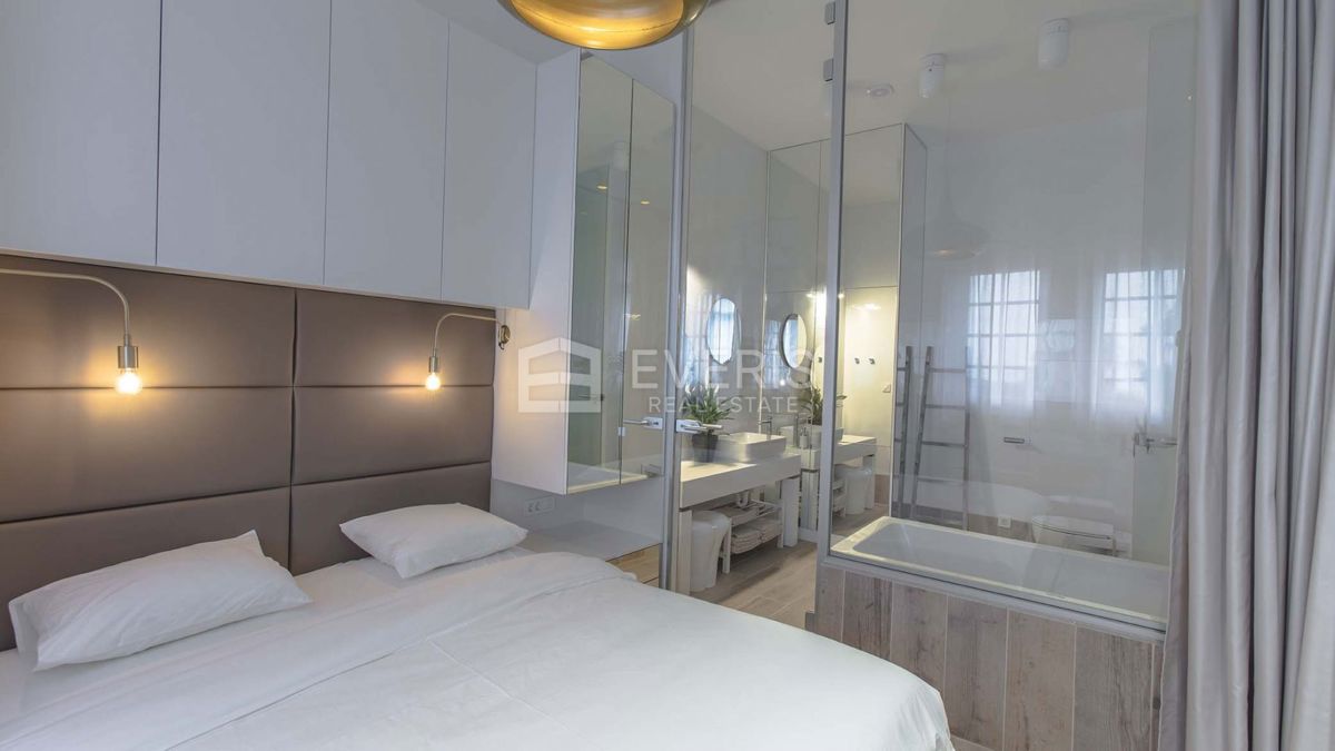 Opatija - Centar, Opatija, 200m2