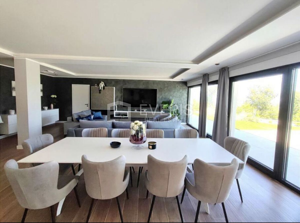 Oprić, Opatija - Okolica, 400m2