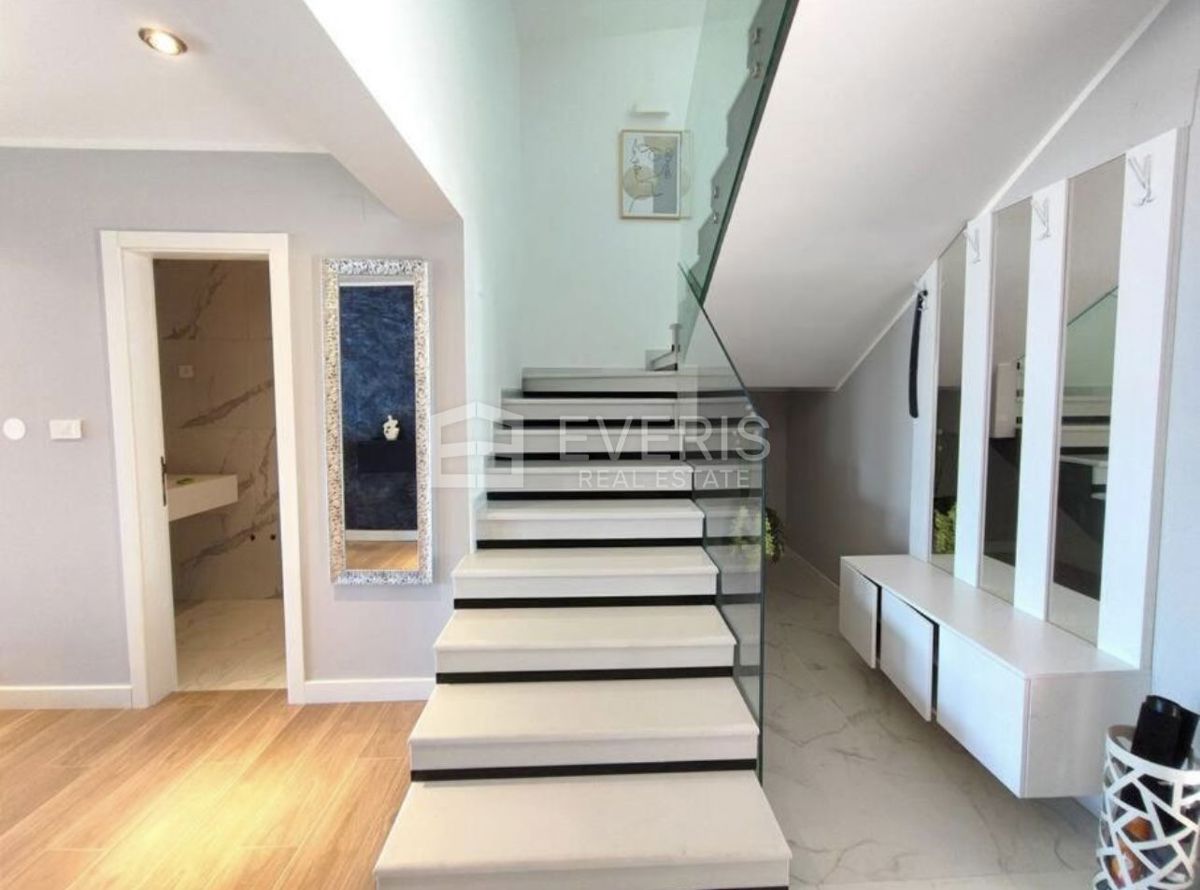 Oprić, Opatija - Okolica, 400m2