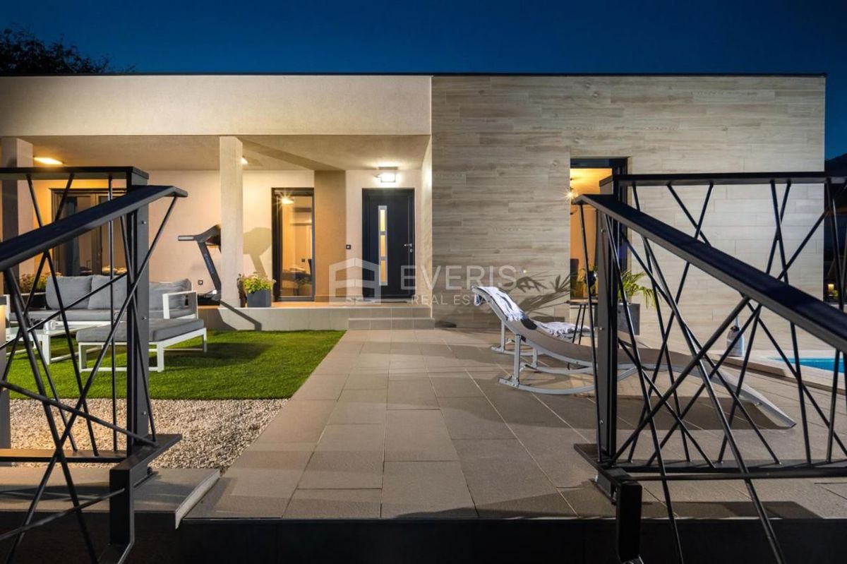 Ičići, Opatija - Okolica, 163m2