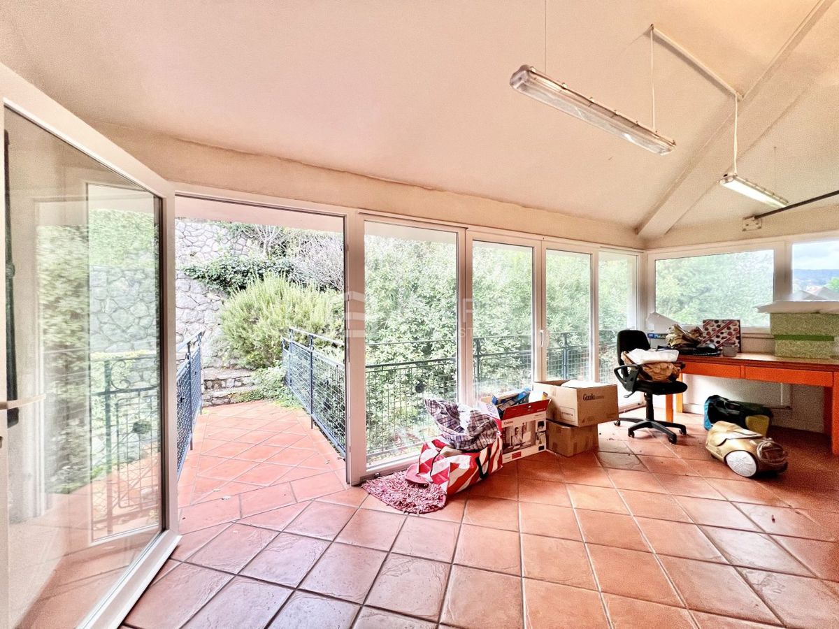 Pobri, Opatija - Okolica, 369m2