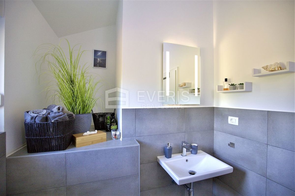 Škurinje, Rijeka, 97,96m2