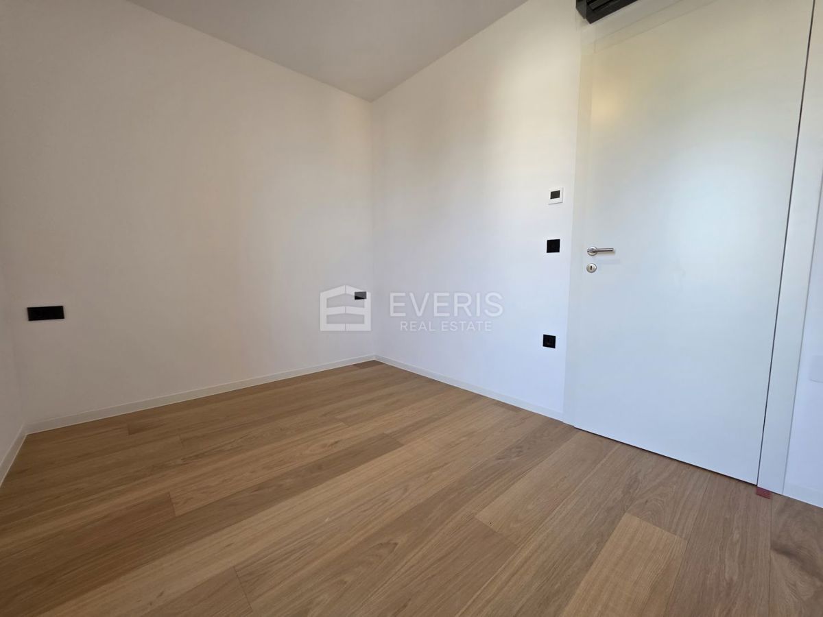 Kantrida, Rijeka, 164m2