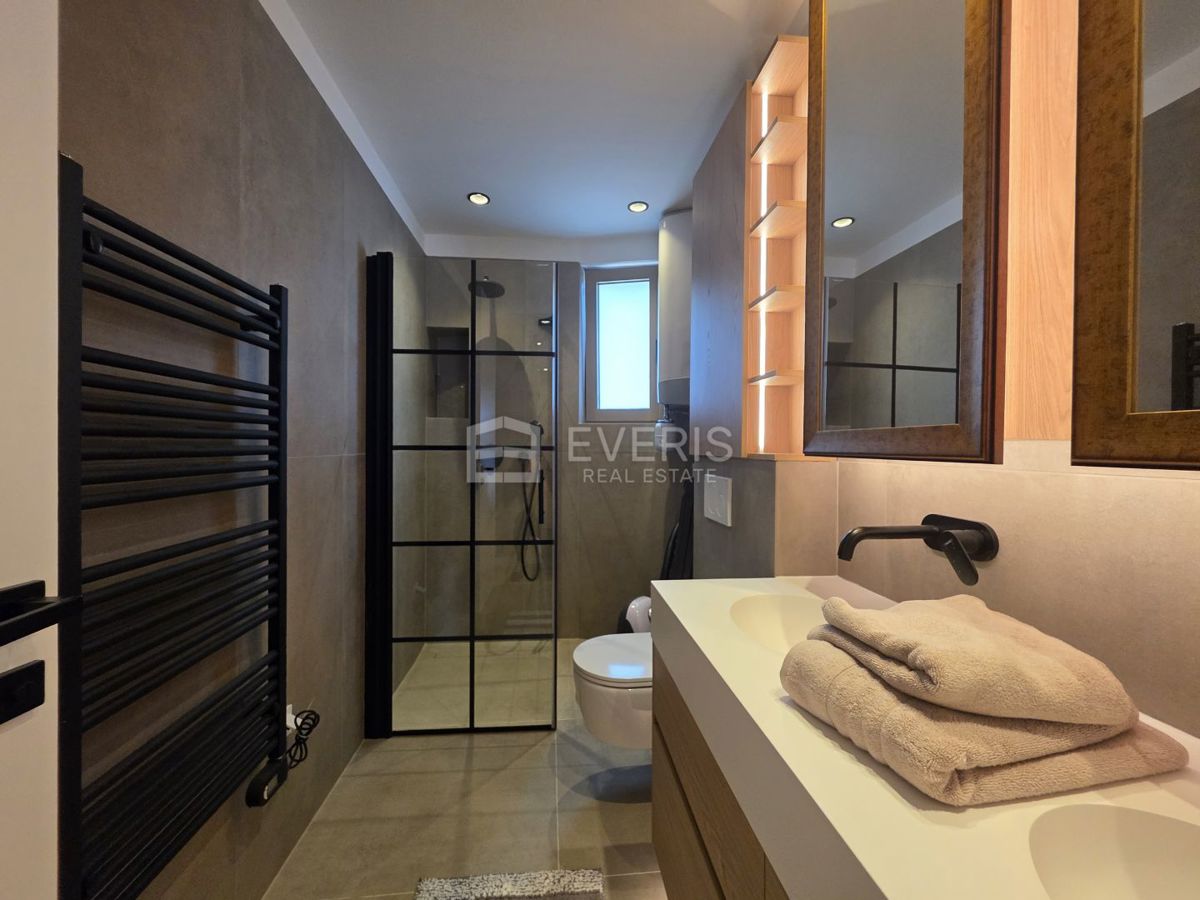 Opatija - Centar, Opatija, 80m2