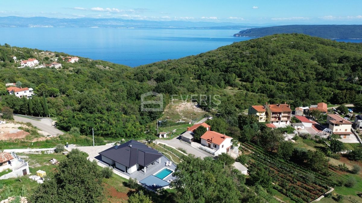 Martina, Mošćenička Draga, 1.017m2