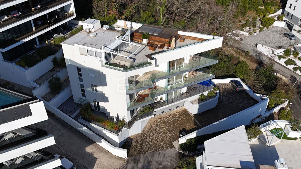 Opatija - Centar, Opatija, 267,20m2