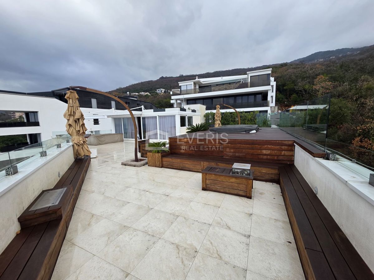 Opatija - Centar, Opatija, 267,20m2