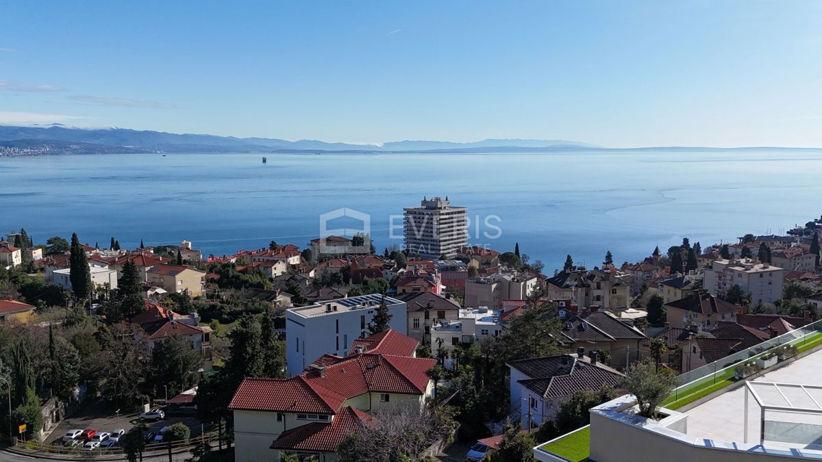 Opatija - Centar, Opatija, 267,20m2