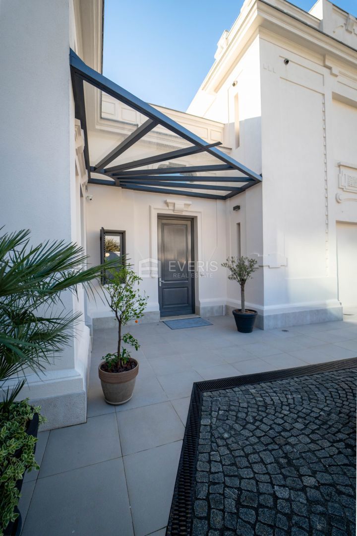 Pećine, Rijeka, 286 m2