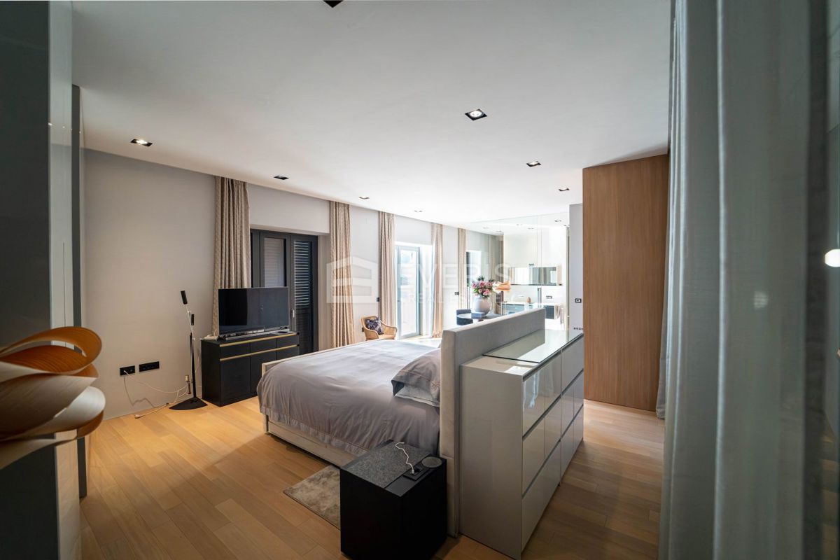 Pećine, Rijeka, 286 m2