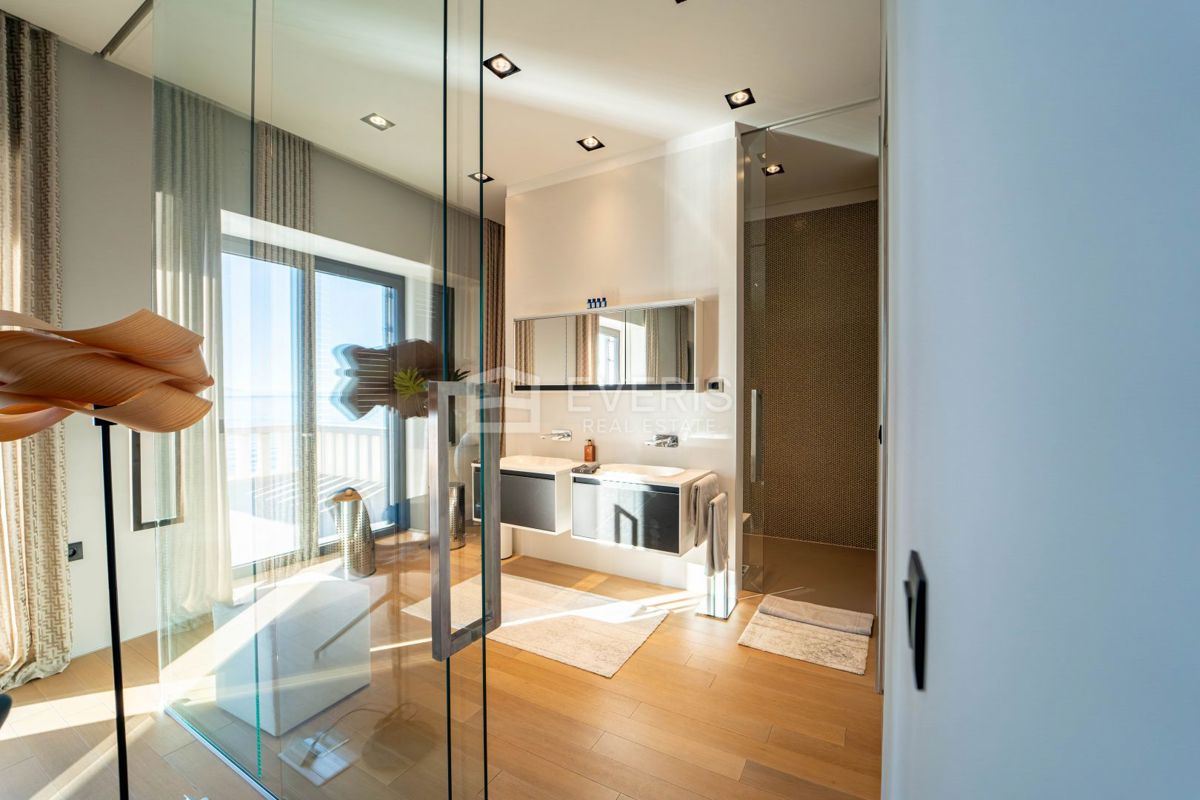 Pećine, Rijeka, 286 m2