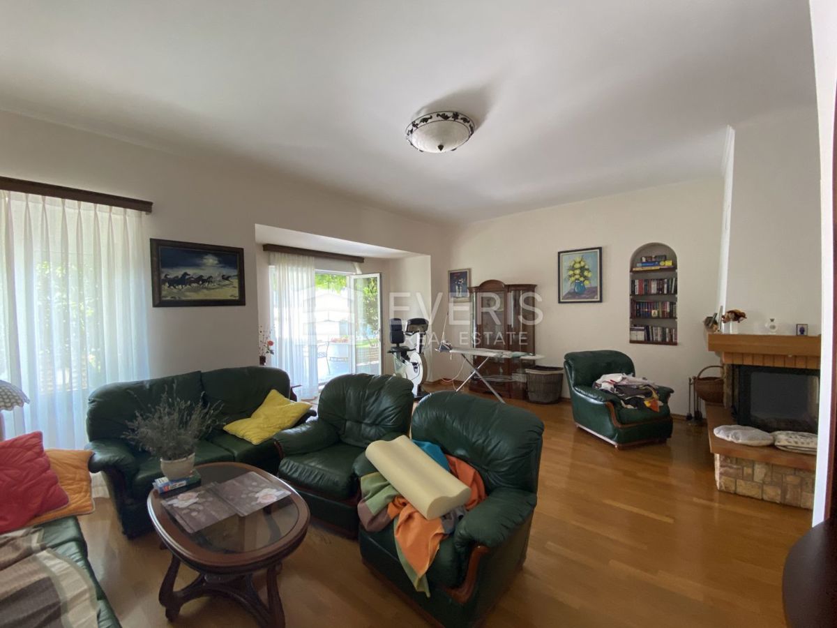 Kantrida, Rijeka, 300m2