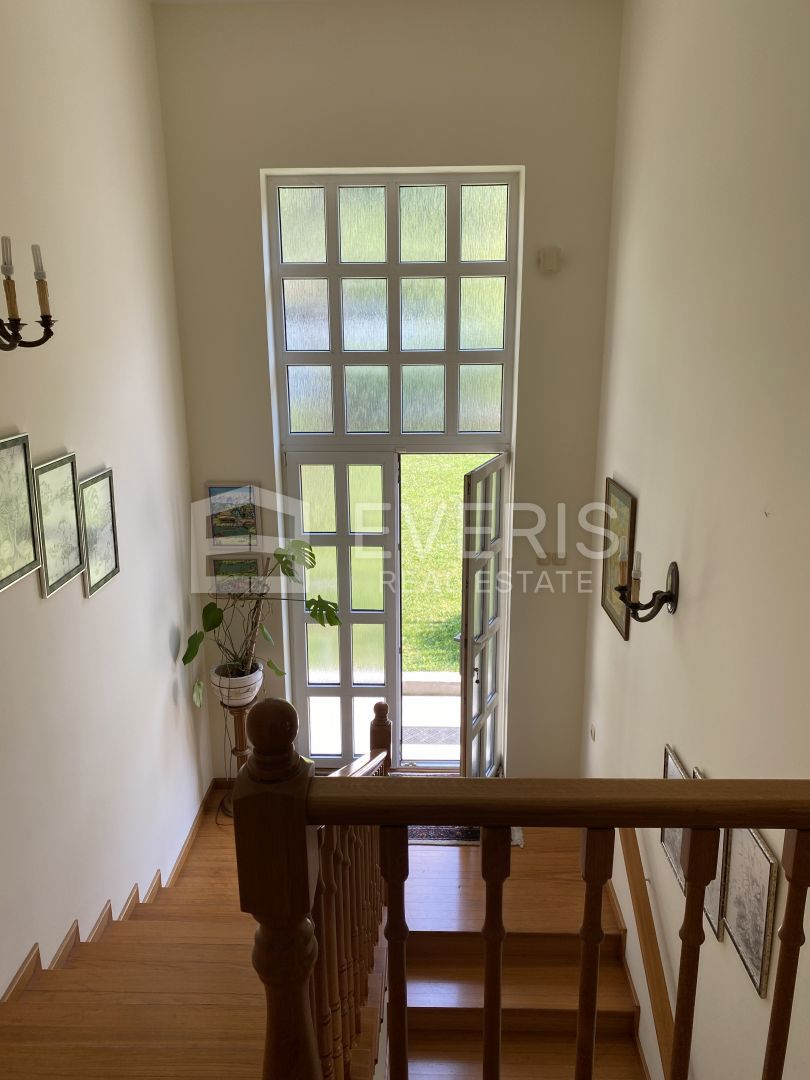 Kantrida, Rijeka, 300m2