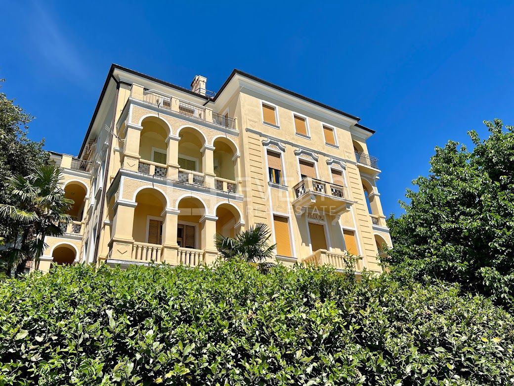 Opatija - Centar, Opatija, 139m2