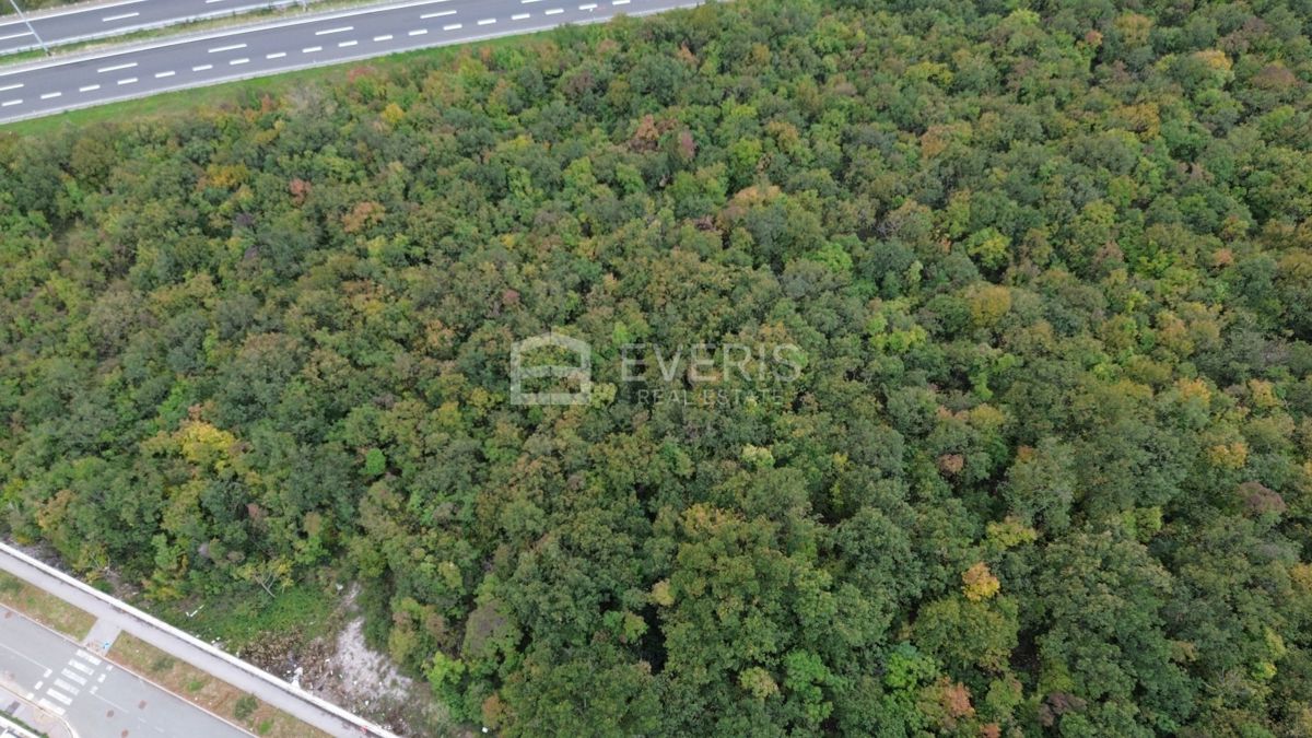 Martinkovac, Rijeka, 5.852m2