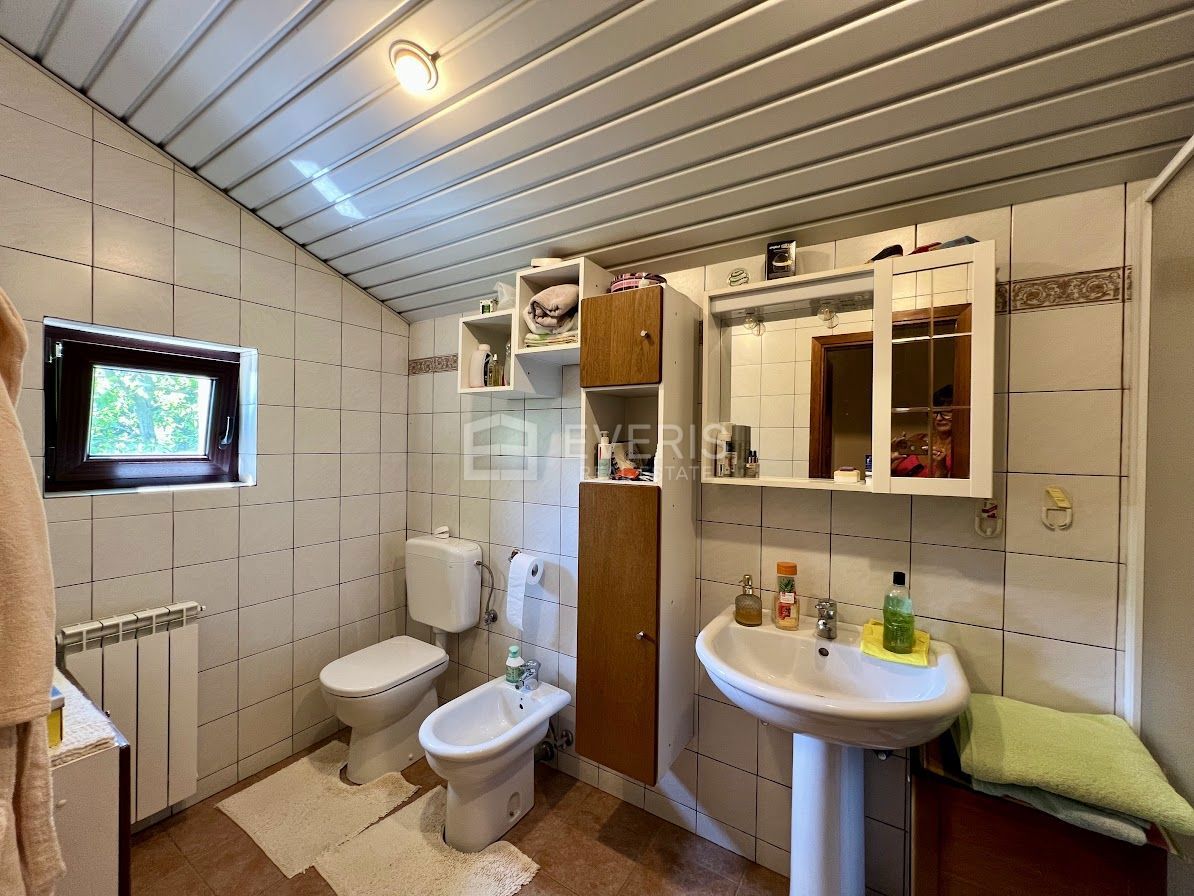 Cernik, Čavle, 320m2