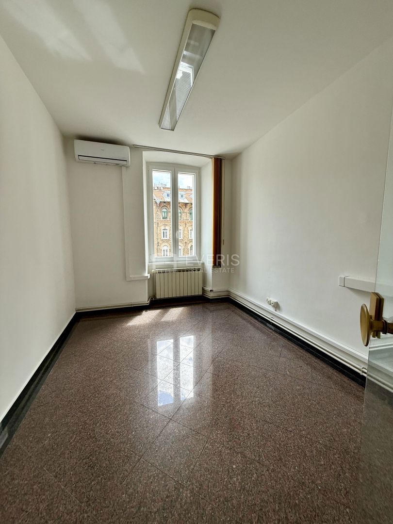 Centar, Rijeka, 110,19m2