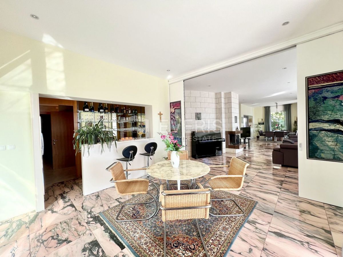 Ičići, Opatija - Okolica, 500m2