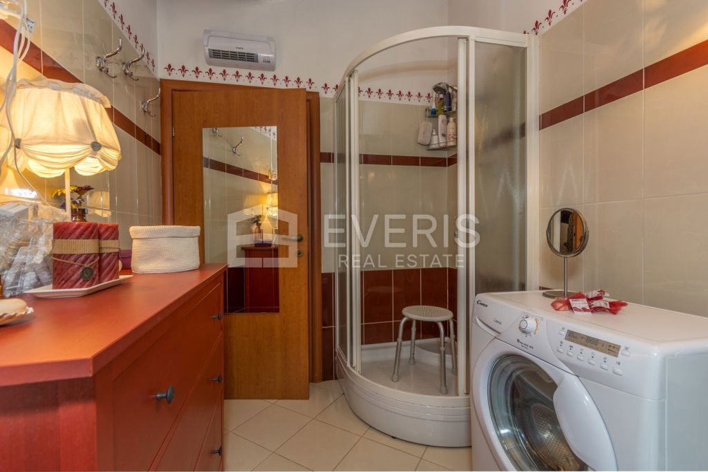 Poljane, Opatija - Okolica, 223m2