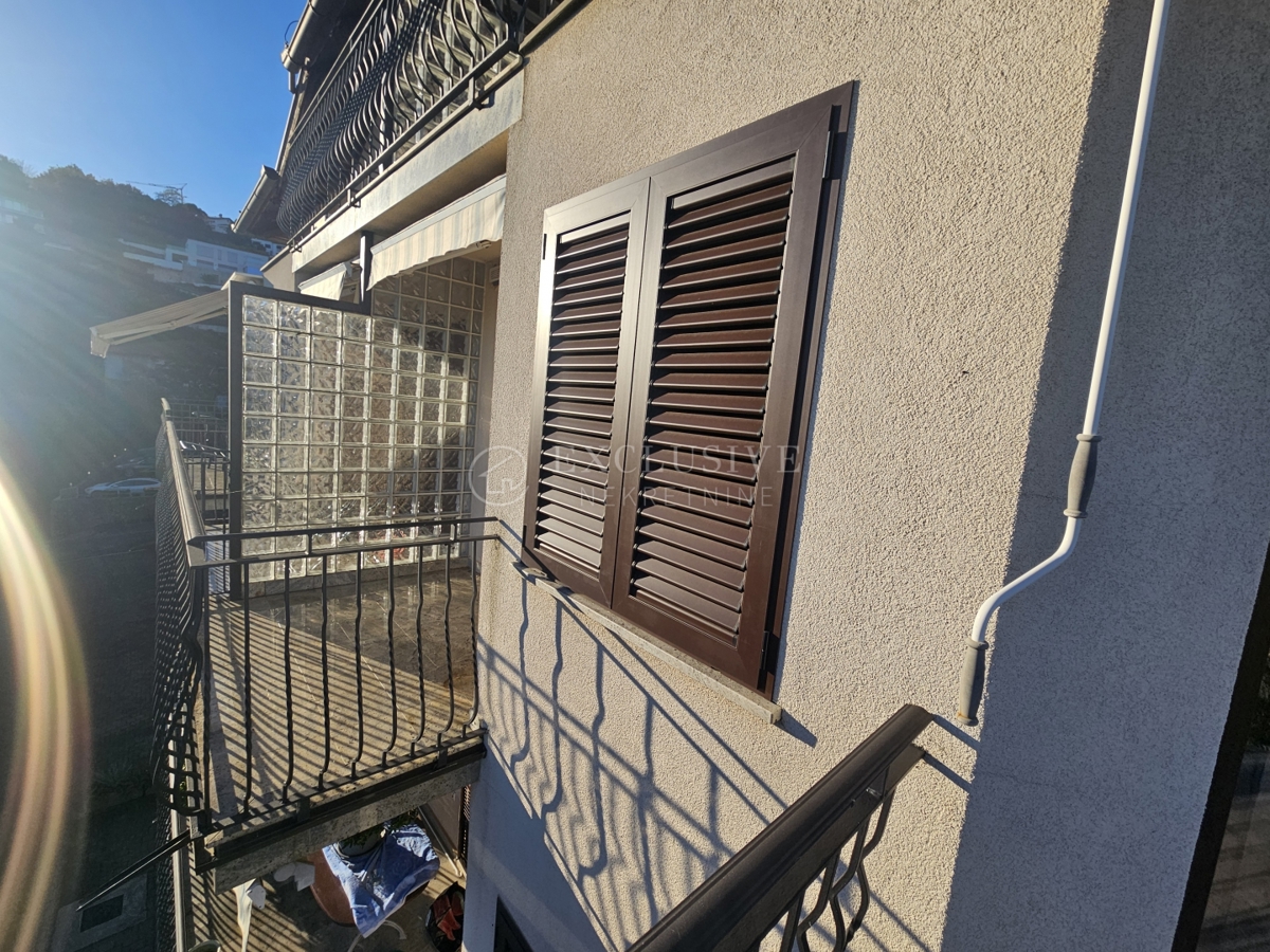 Stanovanje Ičići, Opatija - Okolica, 150m2