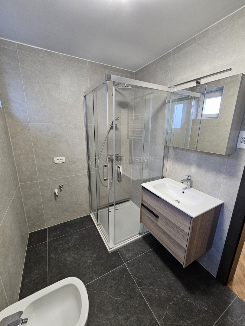 Stanovanje Ičići, Opatija - Okolica, 150m2