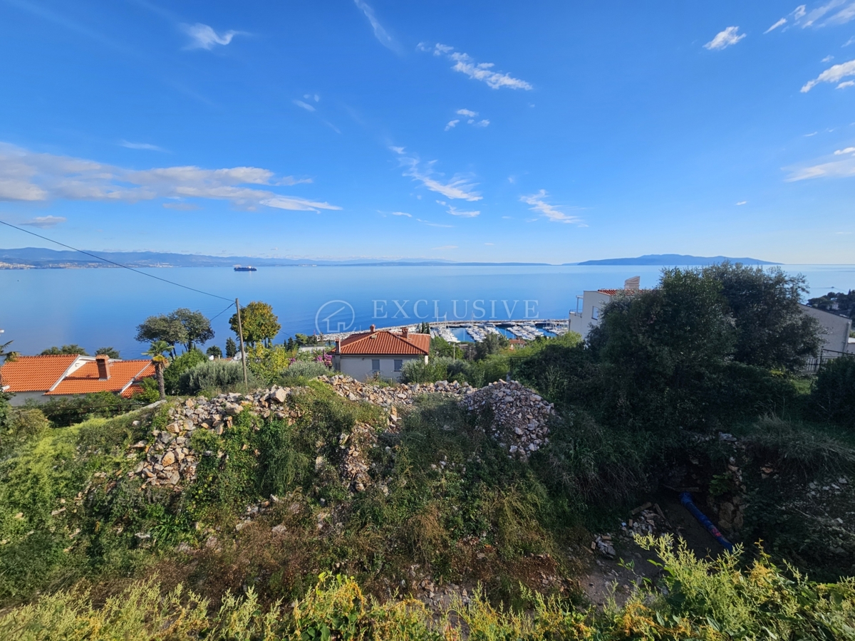 Zemljišče Ičići, Opatija - Okolica, 817m2
