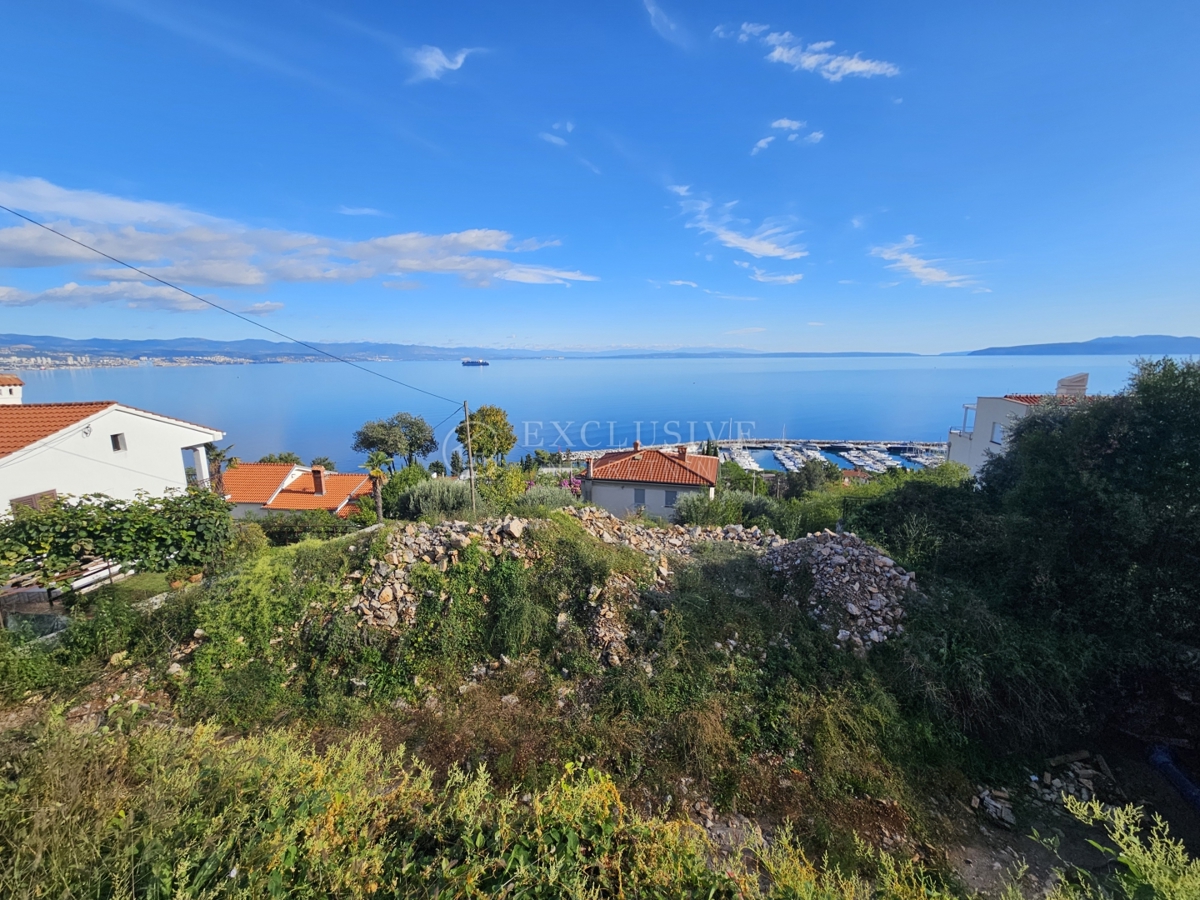 Zemljišče Ičići, Opatija - Okolica, 817m2