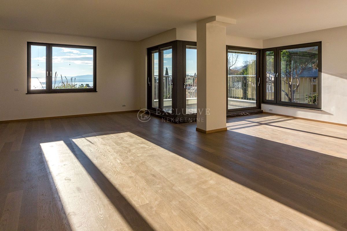 Hiša Opatija - Centar, Opatija, 2.200m2