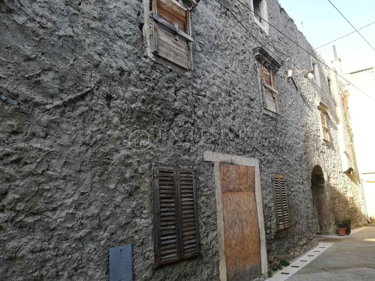 Hiša Senj, 150m2