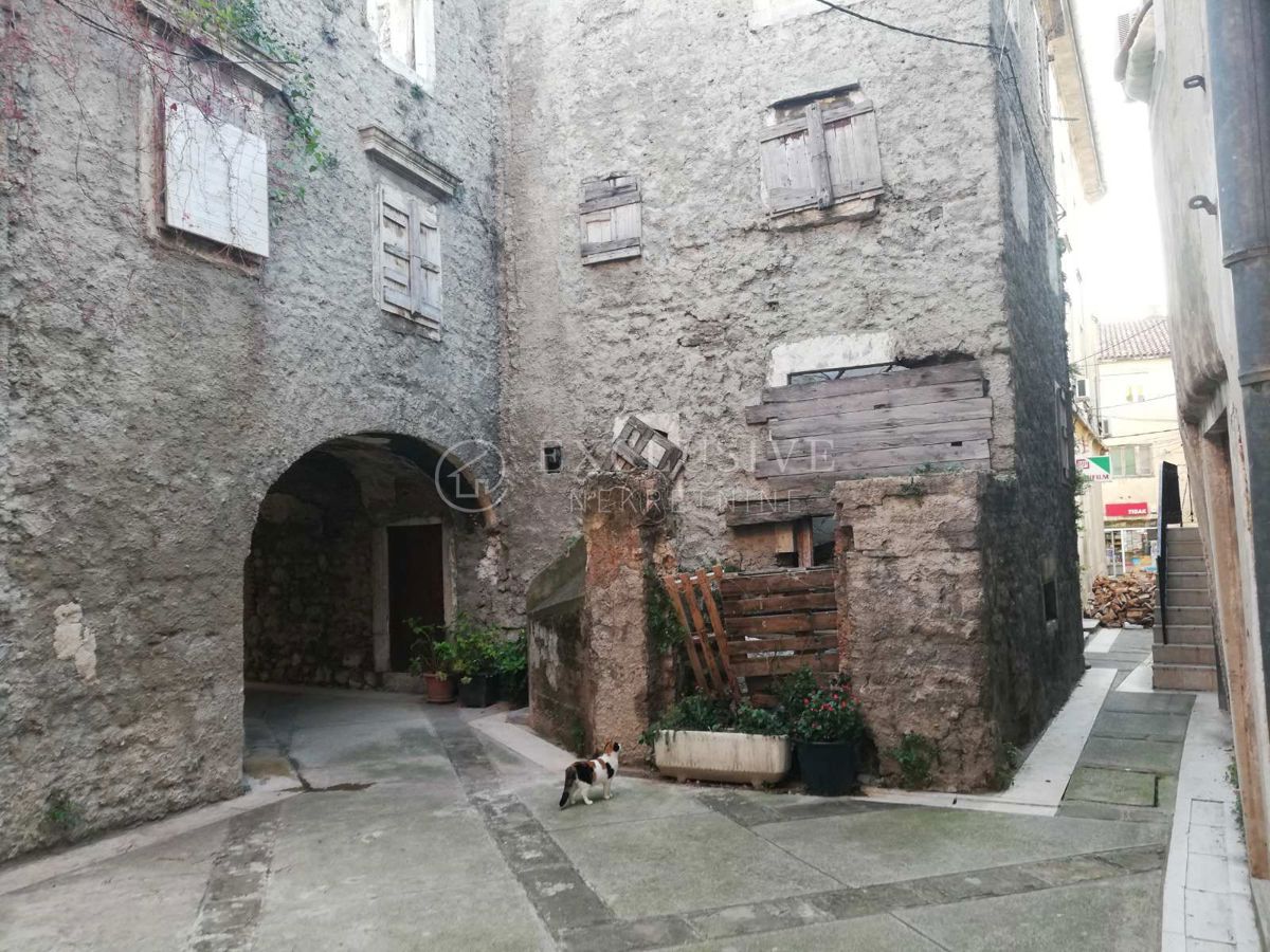 Hiša Senj, 150m2