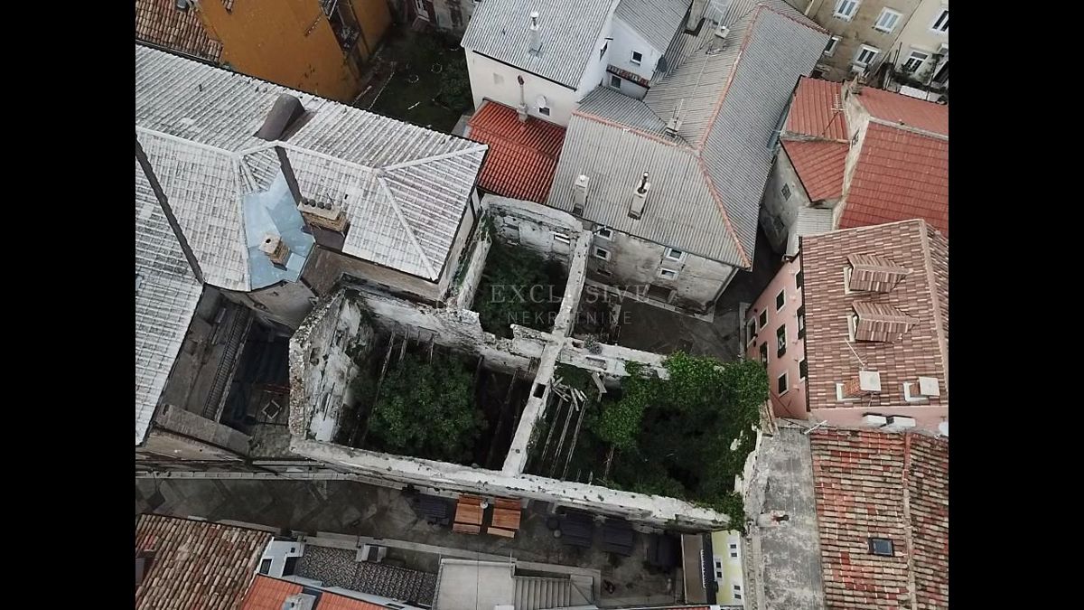 Hiša Senj, 150m2