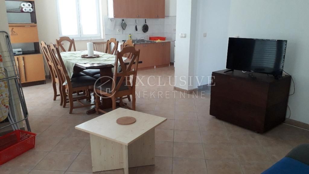 Hiša Ugljan, Preko, 180m2