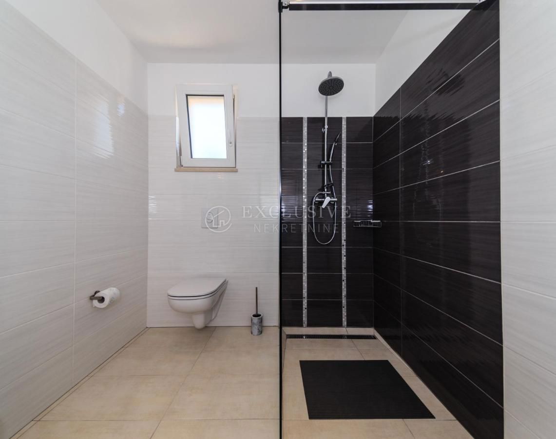 Hiša Ika, Opatija - Okolica, 380m2