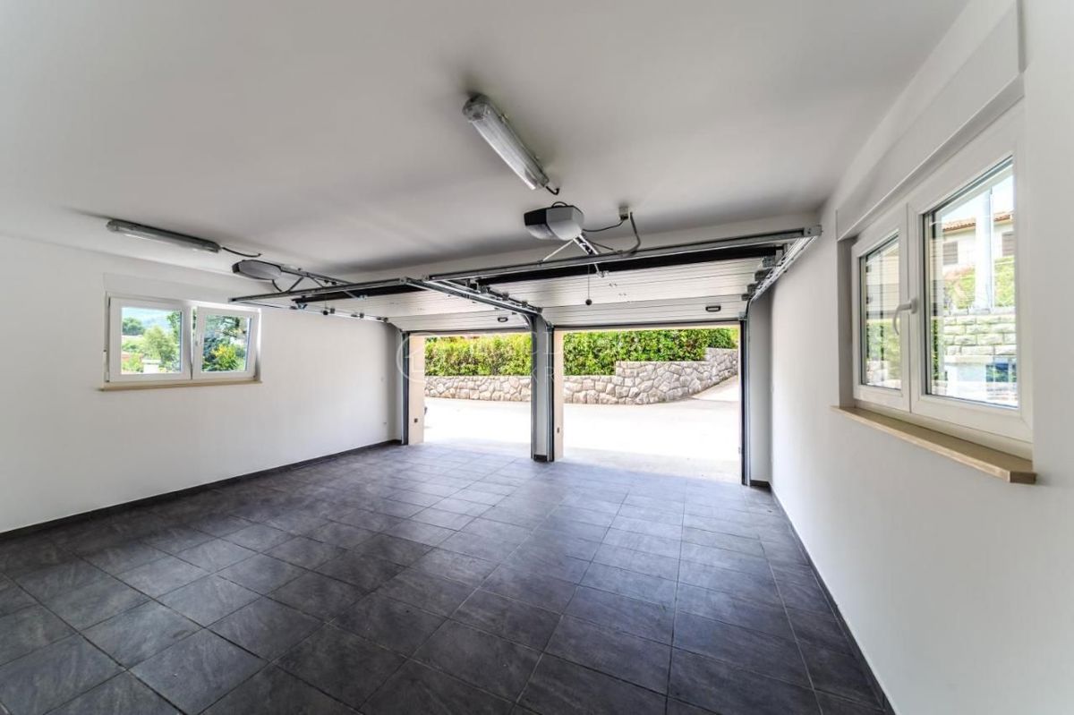 Hiša Ika, Opatija - Okolica, 380m2