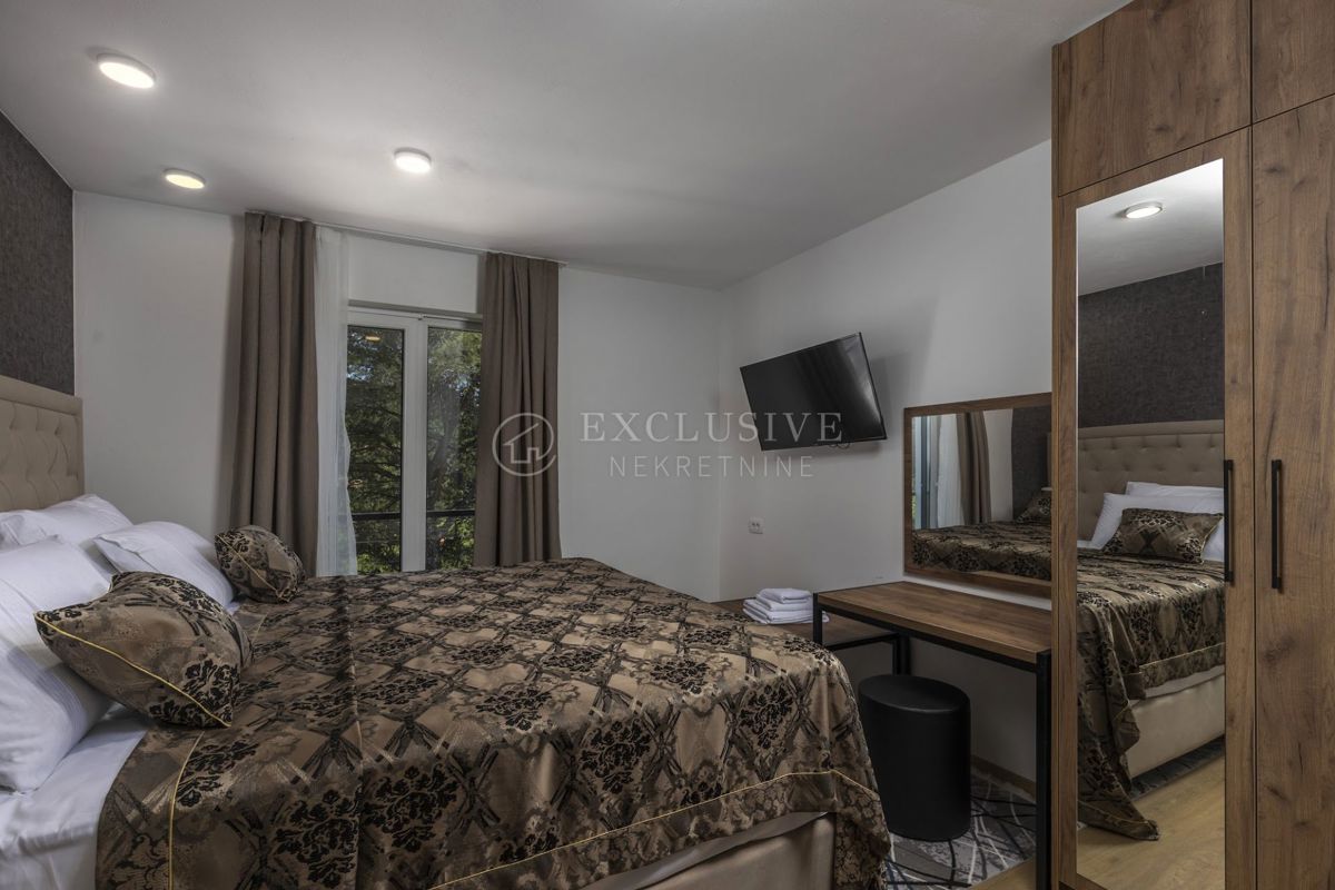 Hiša Mošćenička Draga, 430m2