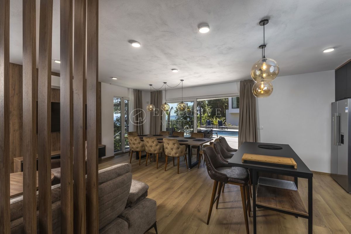 Hiša Mošćenička Draga, 430m2