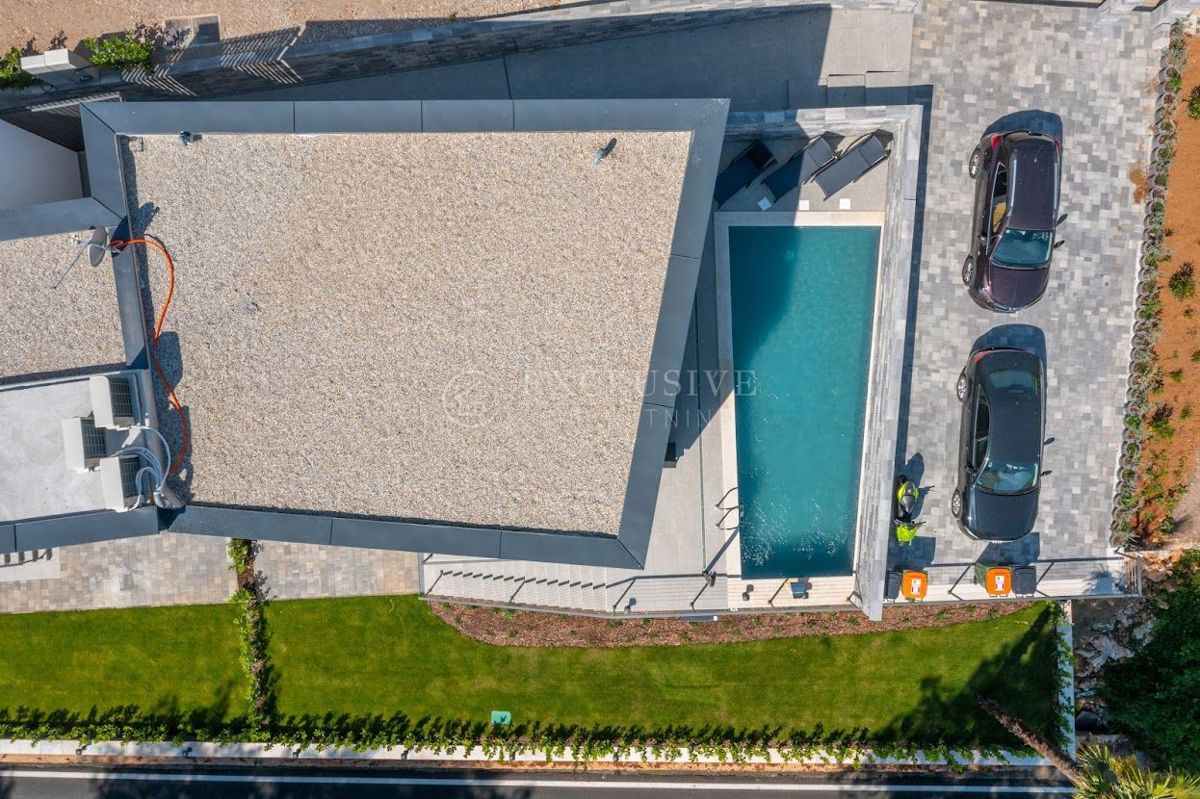 Hiša Mošćenička Draga, 430m2