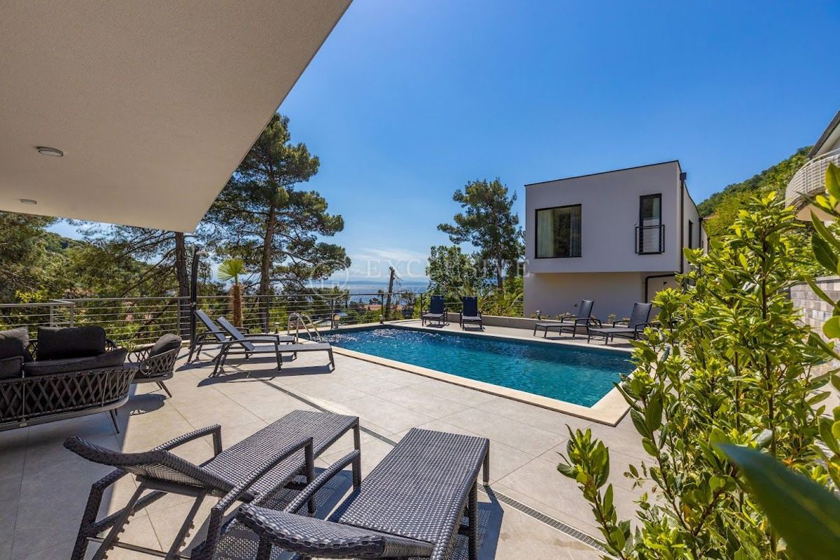 Hiša Mošćenička Draga, 430m2