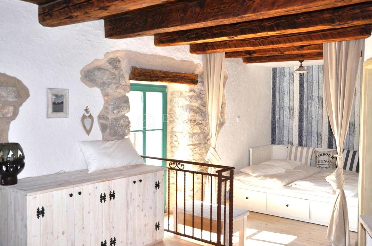 Hiša Malinska, Malinska-Dubašnica, 155m2