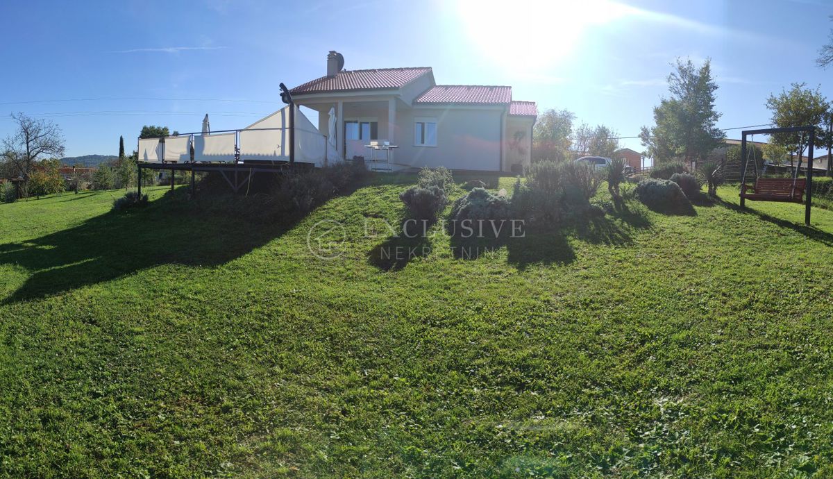 Hiša Rakotule, Karojba, 99m2