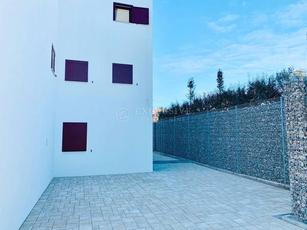 Stanovanje Pobri, Opatija - Okolica, 171m2