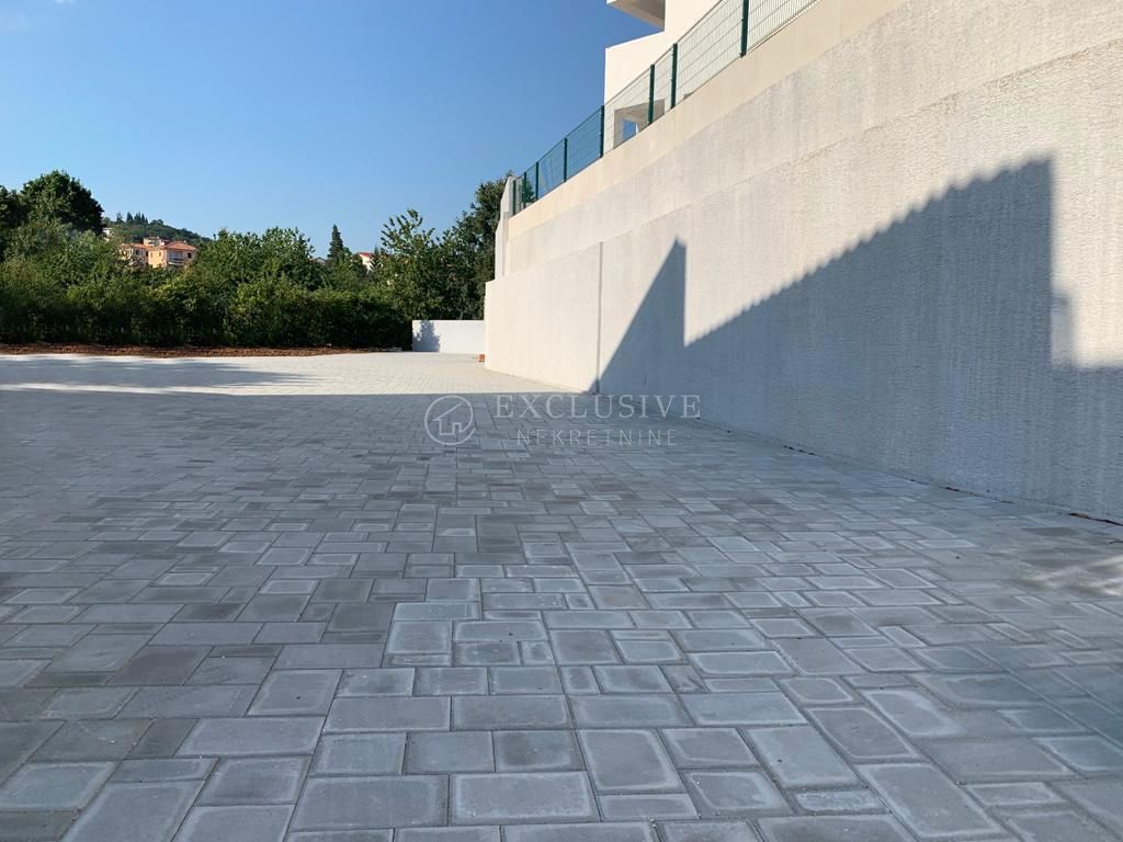 Stanovanje Pobri, Opatija - Okolica, 171m2