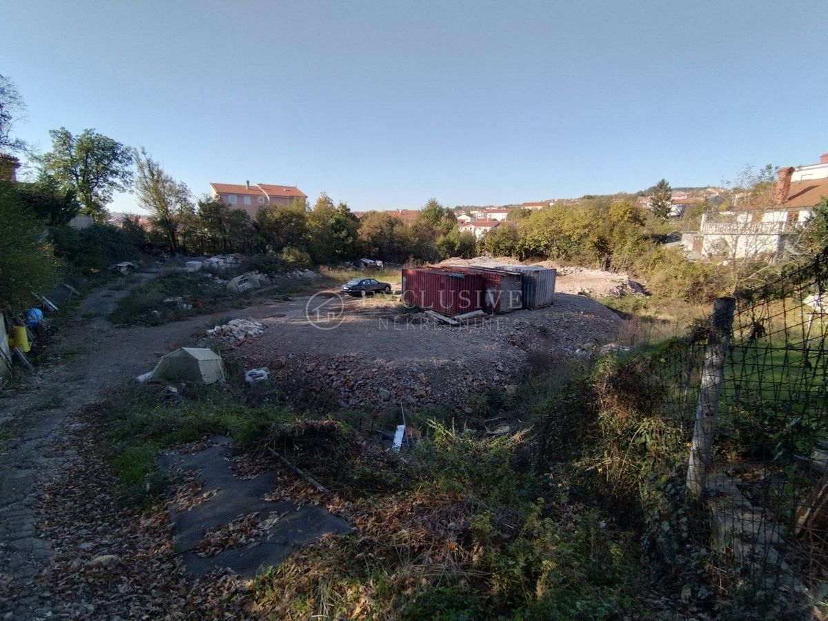 Zemljišče Viškovo, 2.268m2