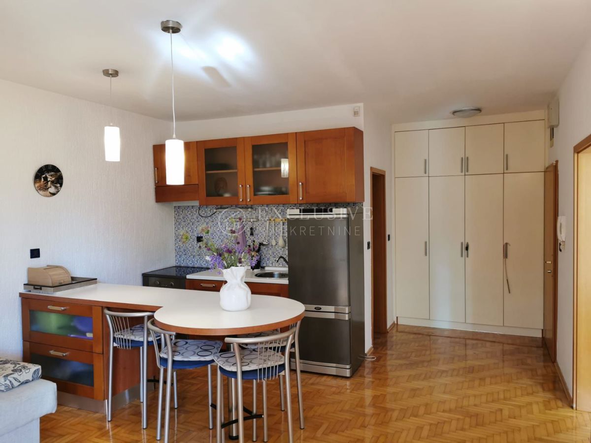 Stanovanje Punta Kolova, Opatija, 42m2